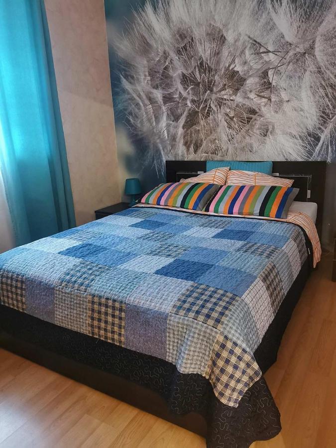 Апартаменты Независимости 168-2 Minsk Dış mekan fotoğraf